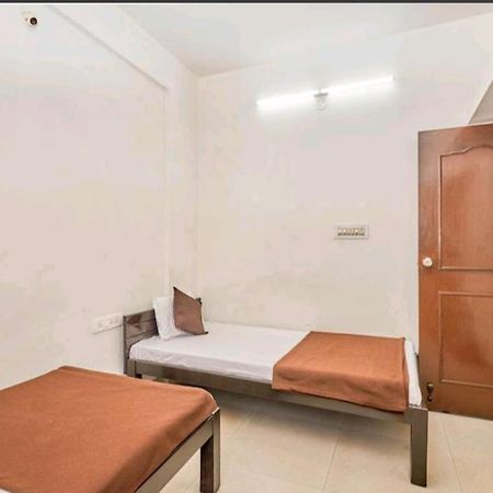 Transit Dorms - A Backpackers Inn & Hostel Bangalore Eksteriør billede