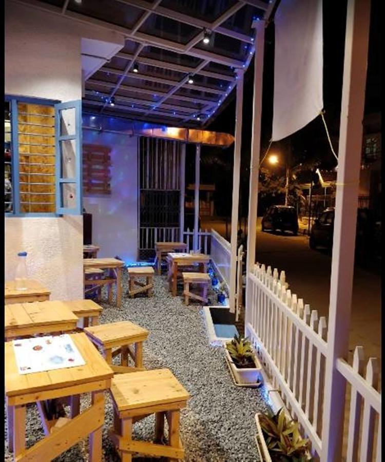Transit Dorms - A Backpackers Inn & Hostel Bangalore Eksteriør billede